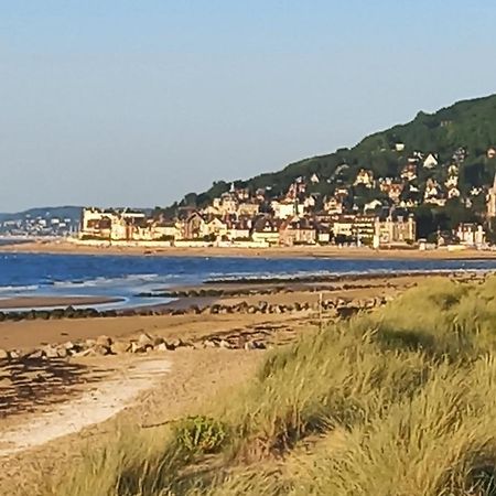 Bed and Breakfast O Douceurs Sucrees Cabourg Exterior foto